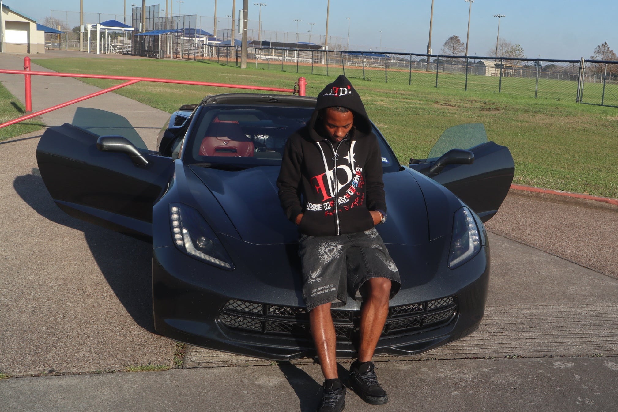 “MAKE MONEY NOT FRIENDS”